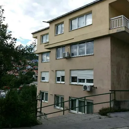 For 2 Sarajevo